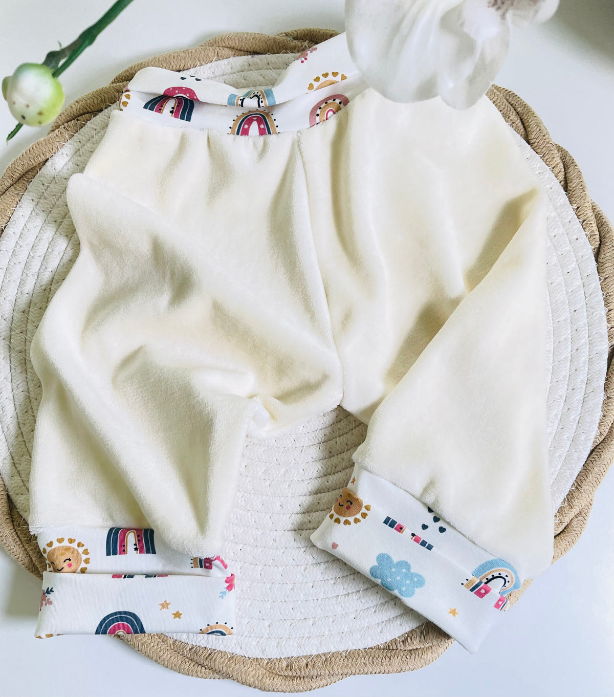 B - WARE  Babyhose Gr. 62 aus Nikistoff - selbstgenäht - Neuware
